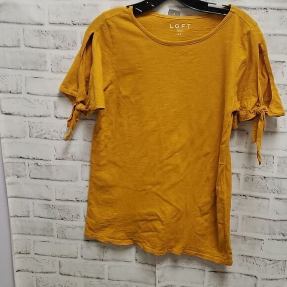 Loft top  - Picture 1 of 3